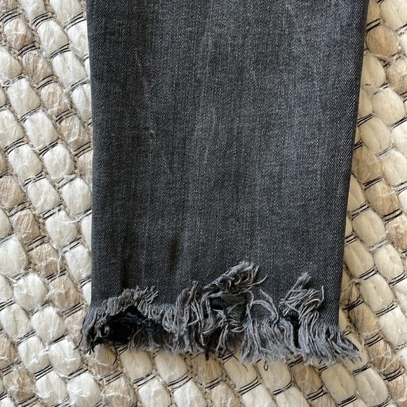 Gap Black Frayed Hem Jeans - Picture 6 of 7